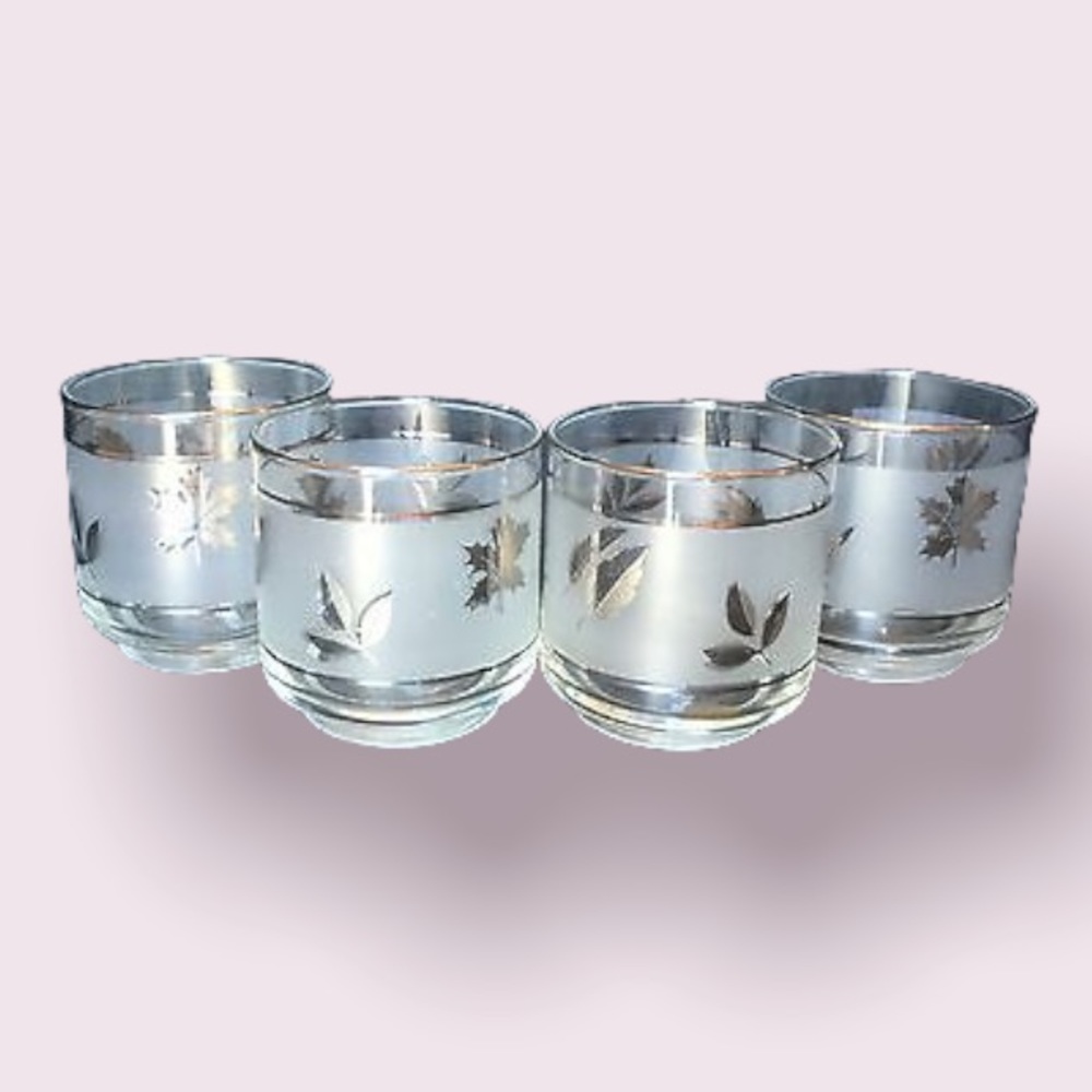 Vintage MCM Iconic Libby Gold Leaf Cocktail Glasses - Set of 4